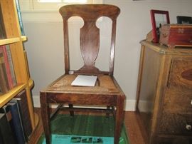 RUSH SEAT SIDE CHAIR