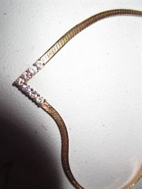 THIS SALE HAS 10KT TO 14KT/ DIAMONDS / GARNETS / JADE / STERLING / RUBIES 