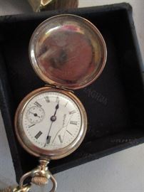 THIS SALE HAS 10KT TO 14KT/ DIAMONDS / GARNETS / JADE / STERLING / RUBIES 