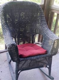 wicker rocker (2)