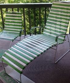 dining room, Asian screen, silver plate