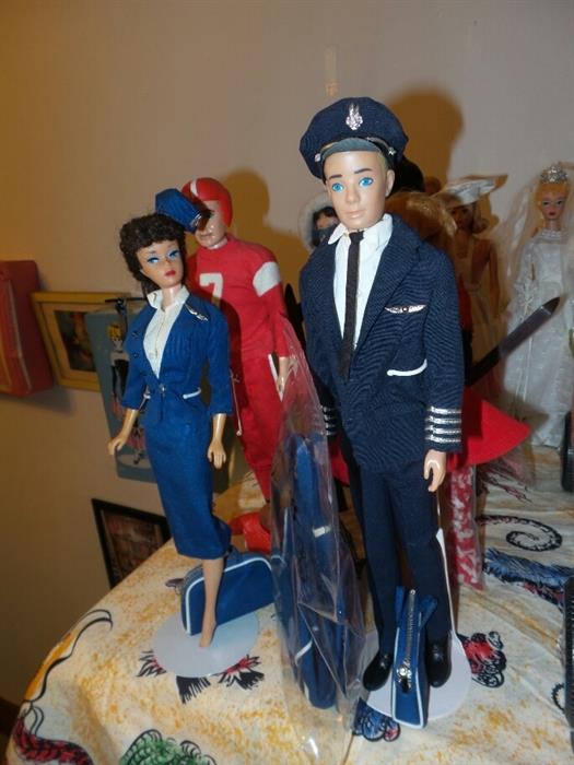 Barbie and Ken American Airline Pilot and Stewardess