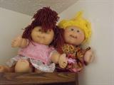 2-Cabbage Patch Dolls - cute