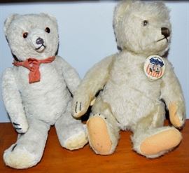 Early Steif pull toys and stuffed animals in excellent condition