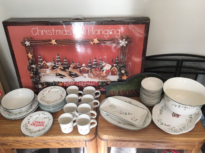 Christmas Dishes Set, Wood End Tables