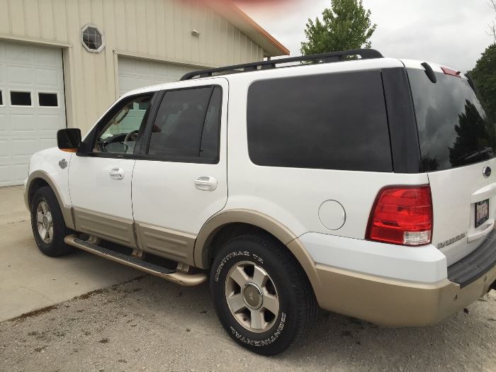 2006 Ford Expedition King Ranch 68k miles stone interior, one owner