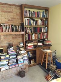 100's of books .50 each or 3/$100 excludes antique and collector books