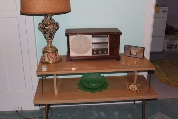 Vintage Radio, Lamps, Decorative & Table