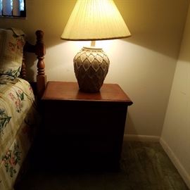 Wood nightstand, ceramic lamp