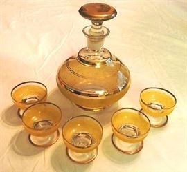 "Blendo" vintage yellow and gold decanter set