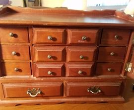 Wood jewelry chest with felt lined drawers