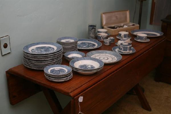 Currier and Ives set