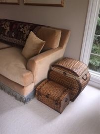 WOVEN STORAGE TRUNKS