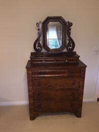 ANTIQUE MAHOGANY VANITY DRESSER WITH MIRROR