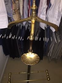 MENS BUTLER VALET STAND