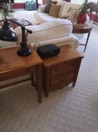 STANLEY NIGHTSTAND