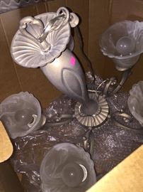 CHANDALIER