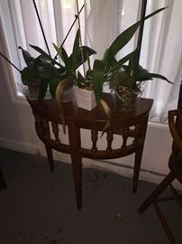 VINTAGE HALF MOON SOFA TABLE