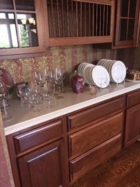 GLASSWARE AND KITCHENWARE