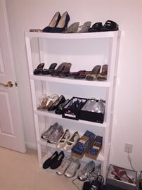WOMENS SHOES SIZES 8-9