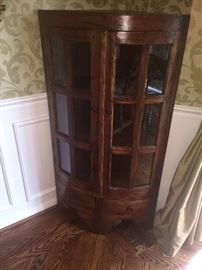 VINTAGE SOLID OAK CORNER CABINET