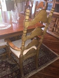 LIGHT OAK LONG DINING ROOM TABLE WITH 6 CHAIRS AND EXTRA LEAF