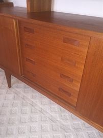 MID-CENTURY CLAUSEN & SON DANISH TEAK SIDEBOARD / CREDENZA