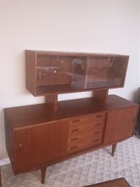 MID-CENTURY CLAUSEN & SON DANISH TEAK SIDEBOARD / CREDENZA