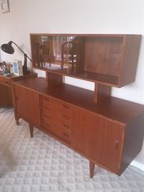 MID-CENTURY CLAUSEN & SON DANISH TEAK SIDEBOARD / CREDENZA