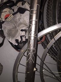TREK ZX SERIES ROAD BIKE