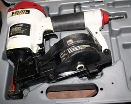Roofing Nailer