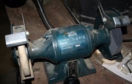 B & D Bench Grinder