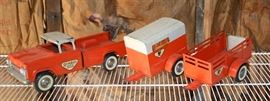 Ny-Lint Steal Truck U-Haul w/2 Trailers