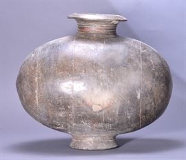Chinese cocoon jar, c. 200 B.C.