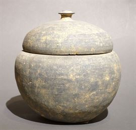 Korean jar