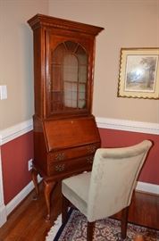 Cherry Secretary Desk w/Hutch
