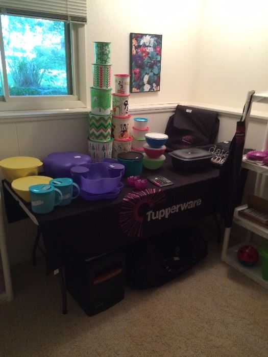 New Tupperware
