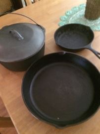 cast iron skillets & dutch oven