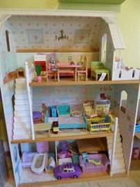 Doll house with LOTS of furniture & accessories