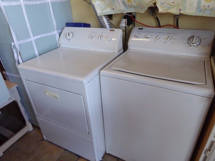 Kenmore Elite washer and gas dryer $350 for the matching pair  SOLD