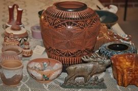 Indian Pottery, Moose door stop