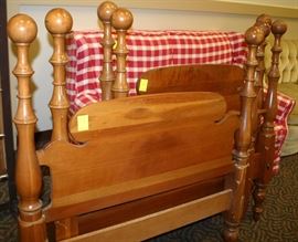 Cannonball Post Single Beds In Cherry