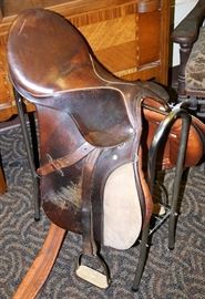 English Saddle