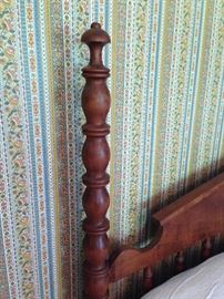 Detail of 4 poster bed