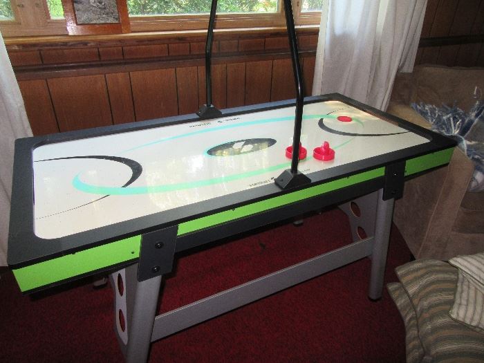air hockey game table