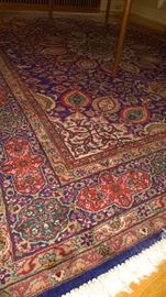 10' X 13' oriental rug.  BEAUTIFUL!  Excellent condition.
