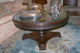 Great looking coffee table in mahogany