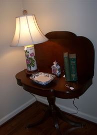 Mahogany Duncan Phyfe card table in mahogany