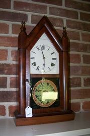 Really nice steeple clock - beautiful case - excellent condition