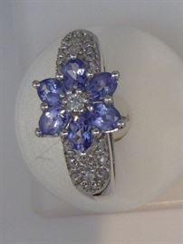 14K white gold tanzanite diamond ring
